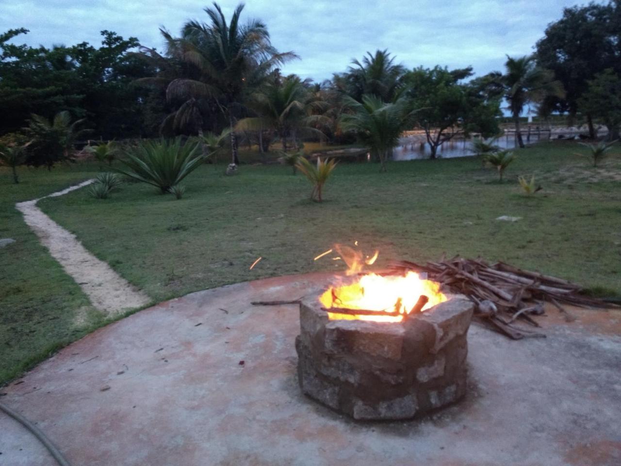Residencial Lagoa Da Praia Alcobaca Bagian luar foto